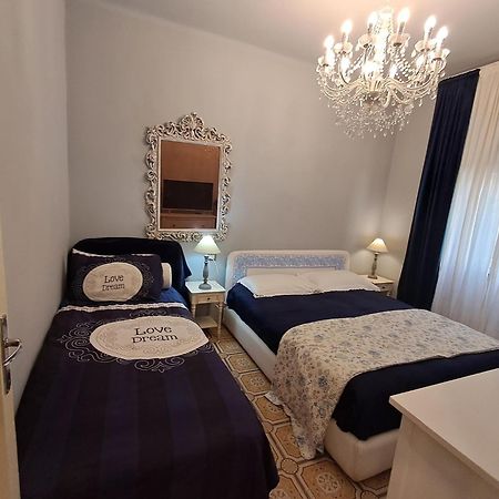 Italian Vintage House Apartment Como Exterior photo